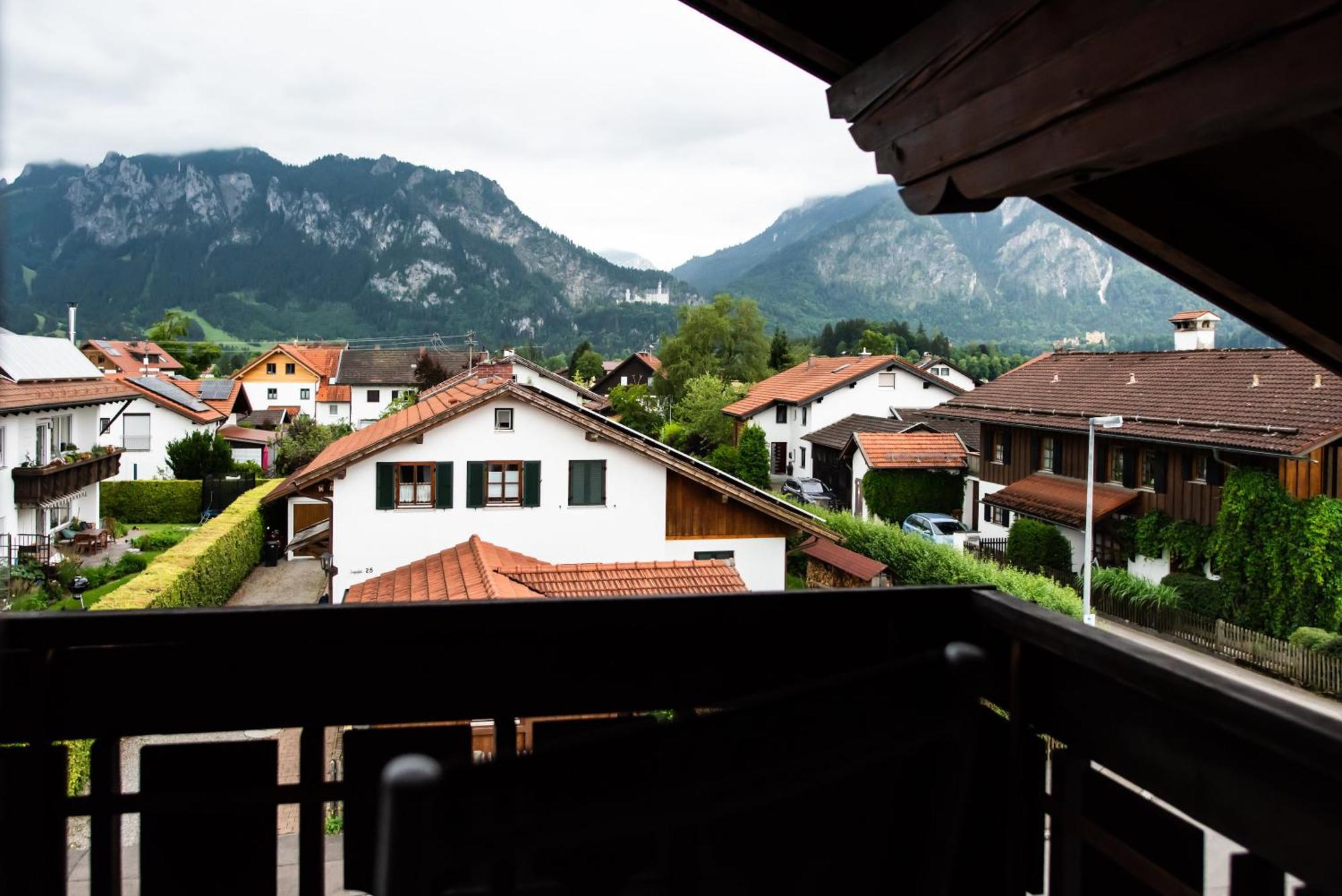 Апартаменты Haus Sonneneck Швангау Экстерьер фото